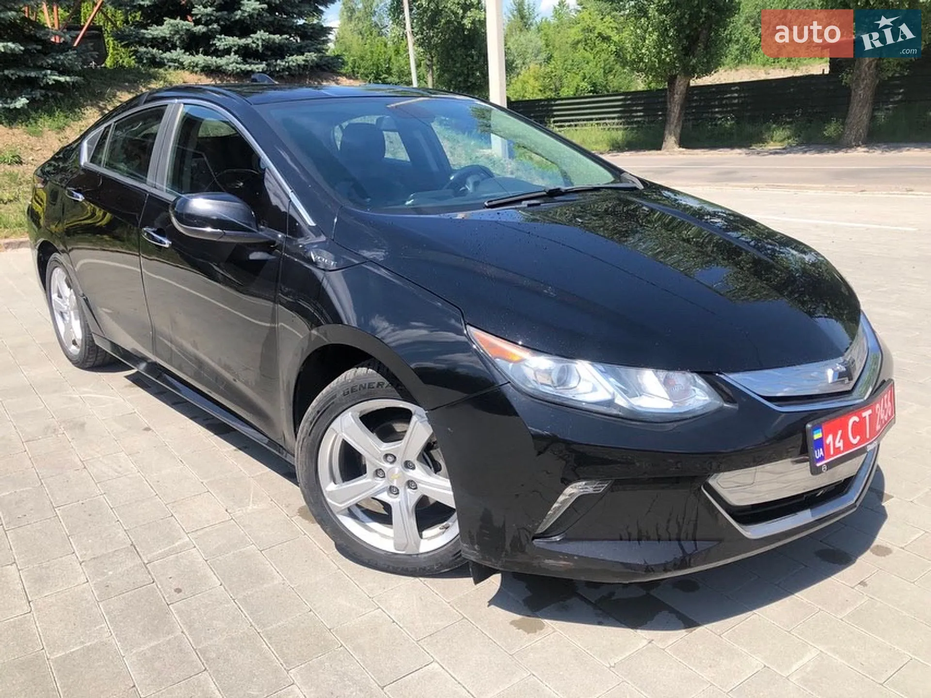2018 Chevrolet Volt - фото 1