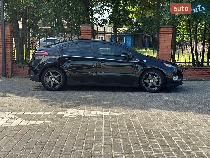 Хэтчбек Chevrolet Volt 2012 в Луцке