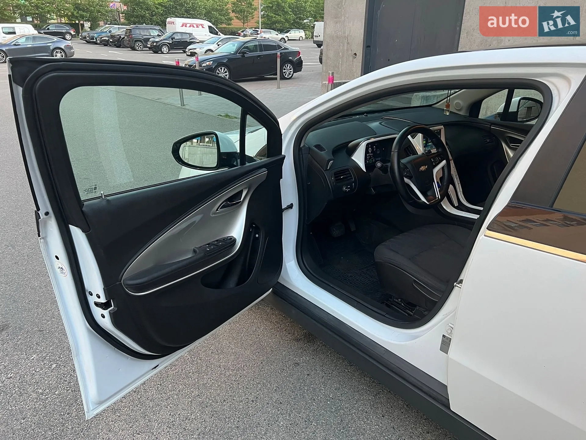 2012 Chevrolet Volt - мініатюра 17