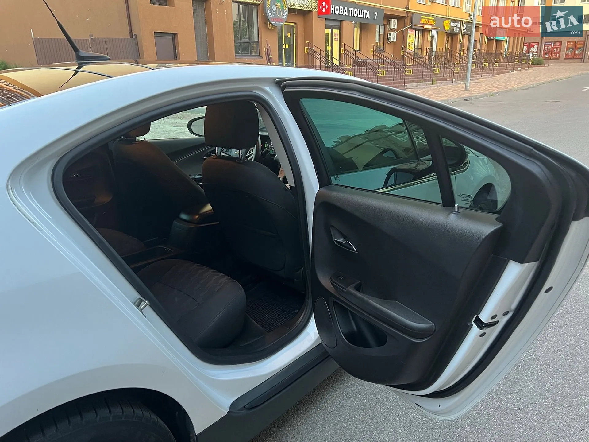 2012 Chevrolet Volt - мініатюра 22