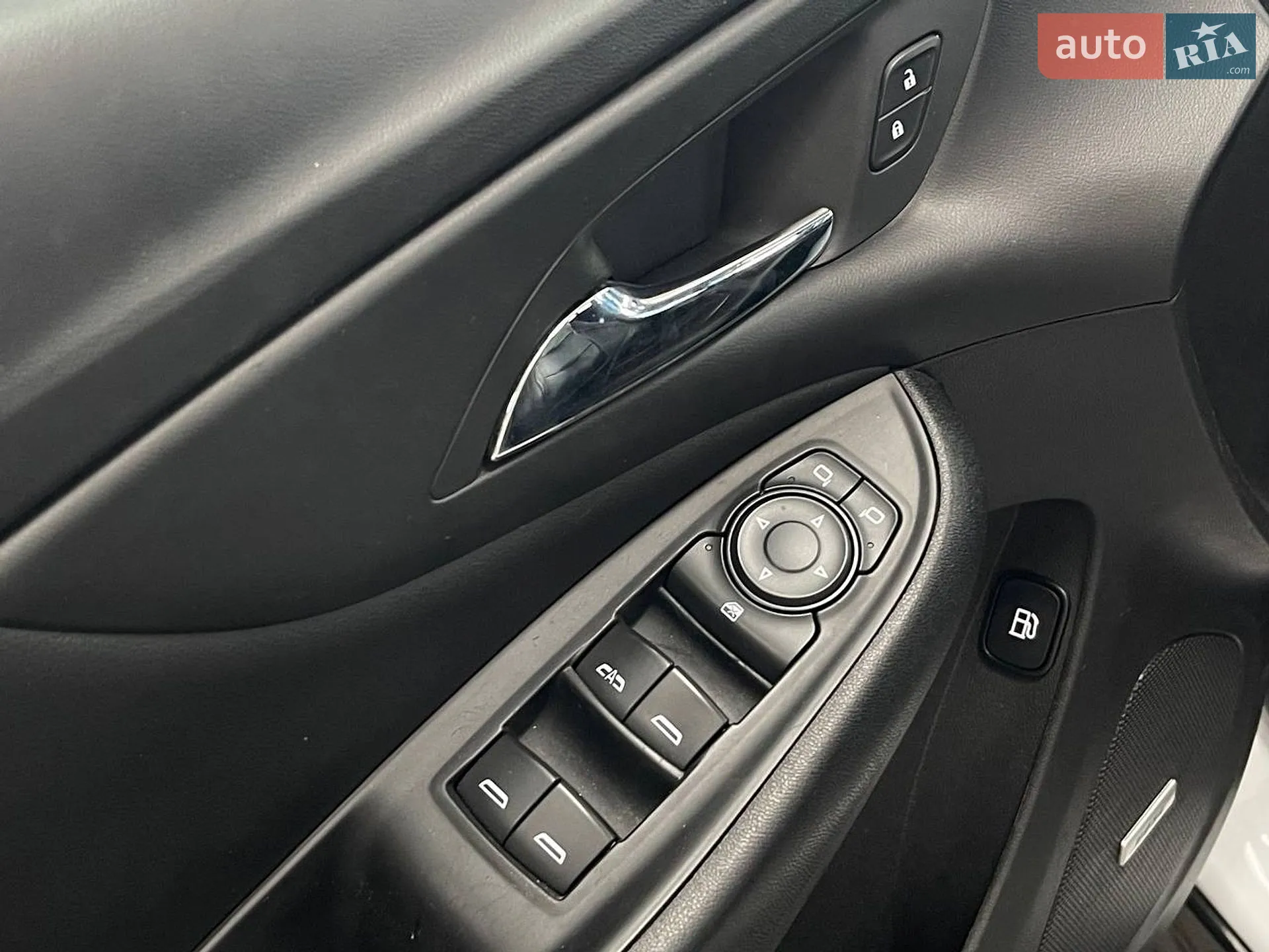 2017 Chevrolet Volt - мініатюра 15