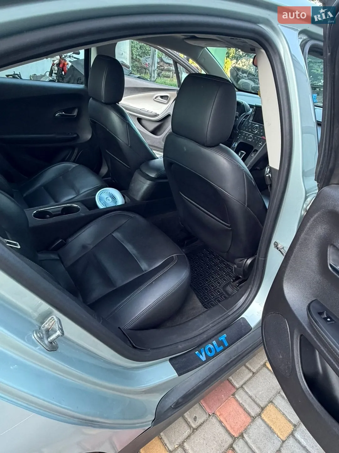 2011 Chevrolet Volt - мініатюра 9