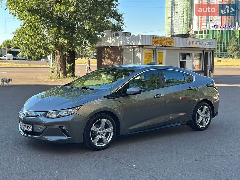 Хетчбек Chevrolet Volt 2015 в Києві