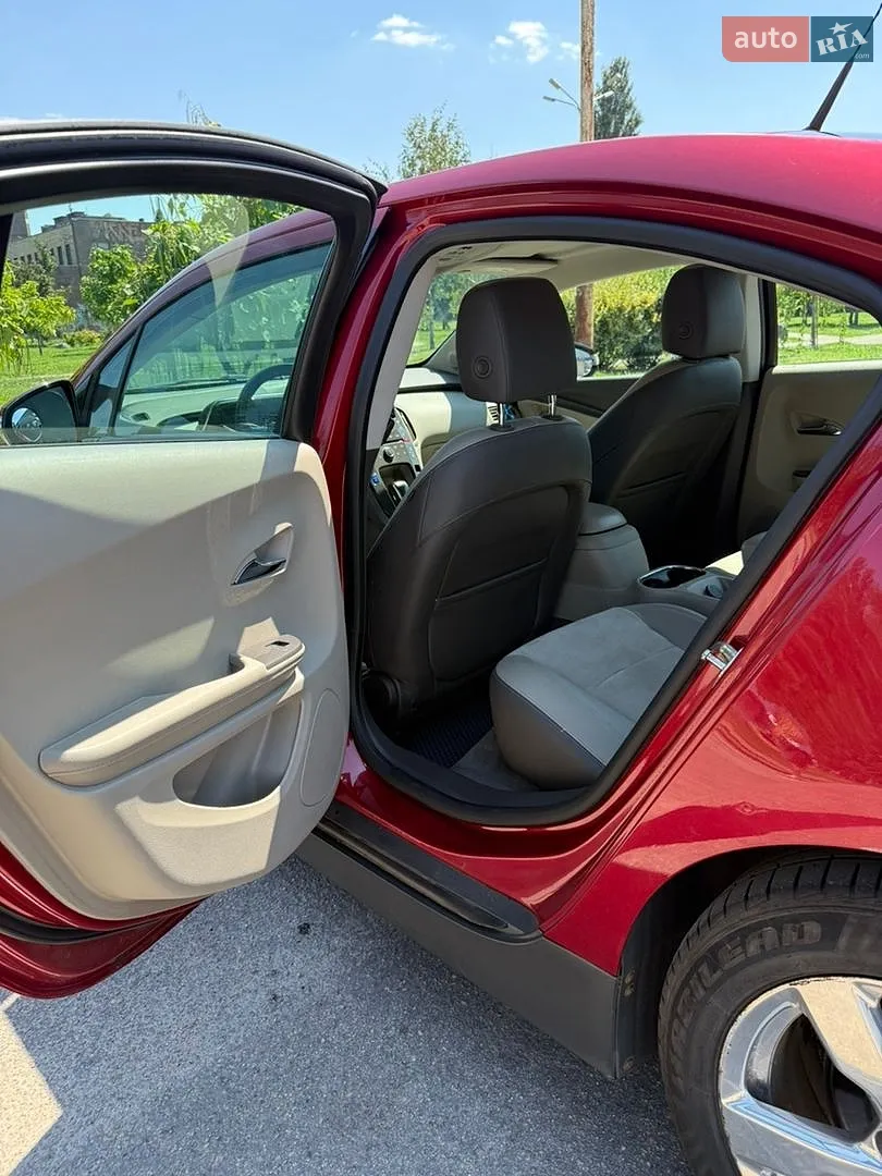 2014 Chevrolet Volt - мініатюра 8