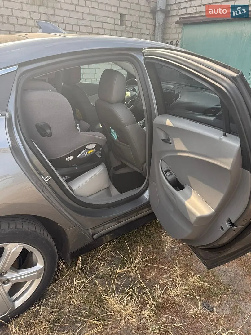 2018 Chevrolet Volt - мініатюра 18