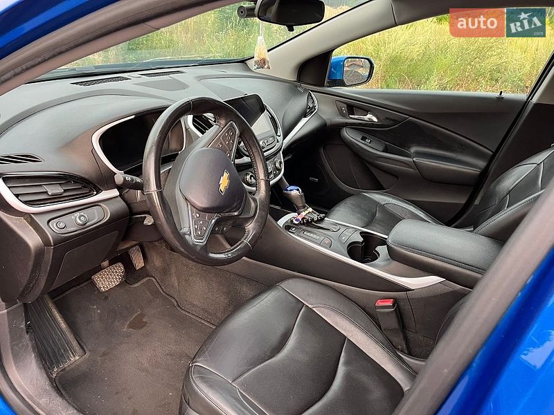 Хетчбек Chevrolet Volt 2016 в Чернігові