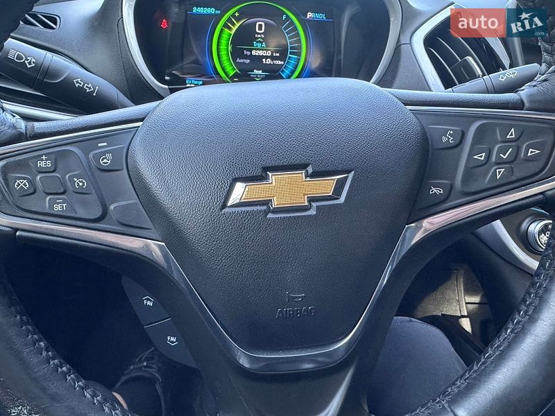 Хэтчбек Chevrolet Volt 2017 в Львове