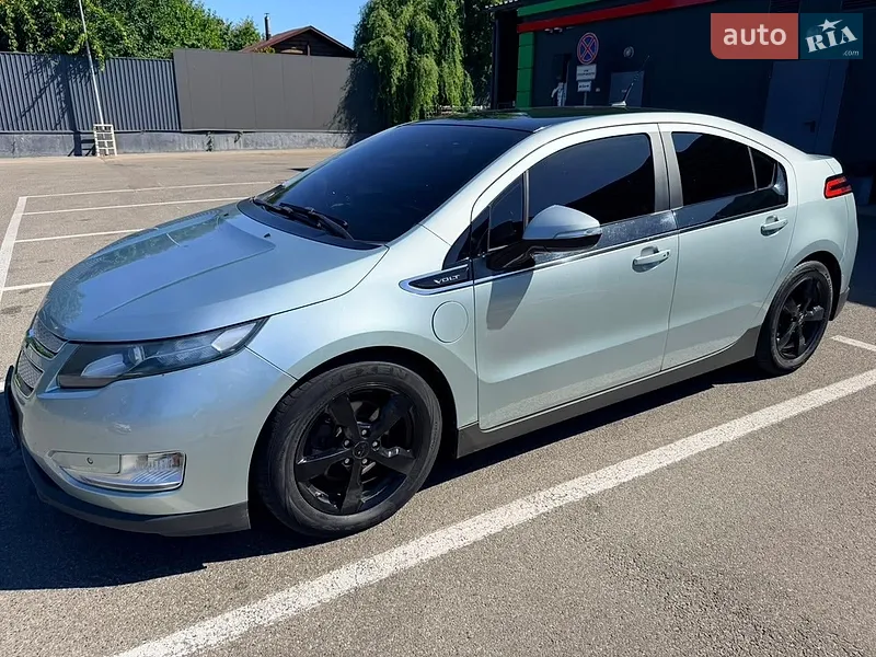 Chevrolet Volt 2011