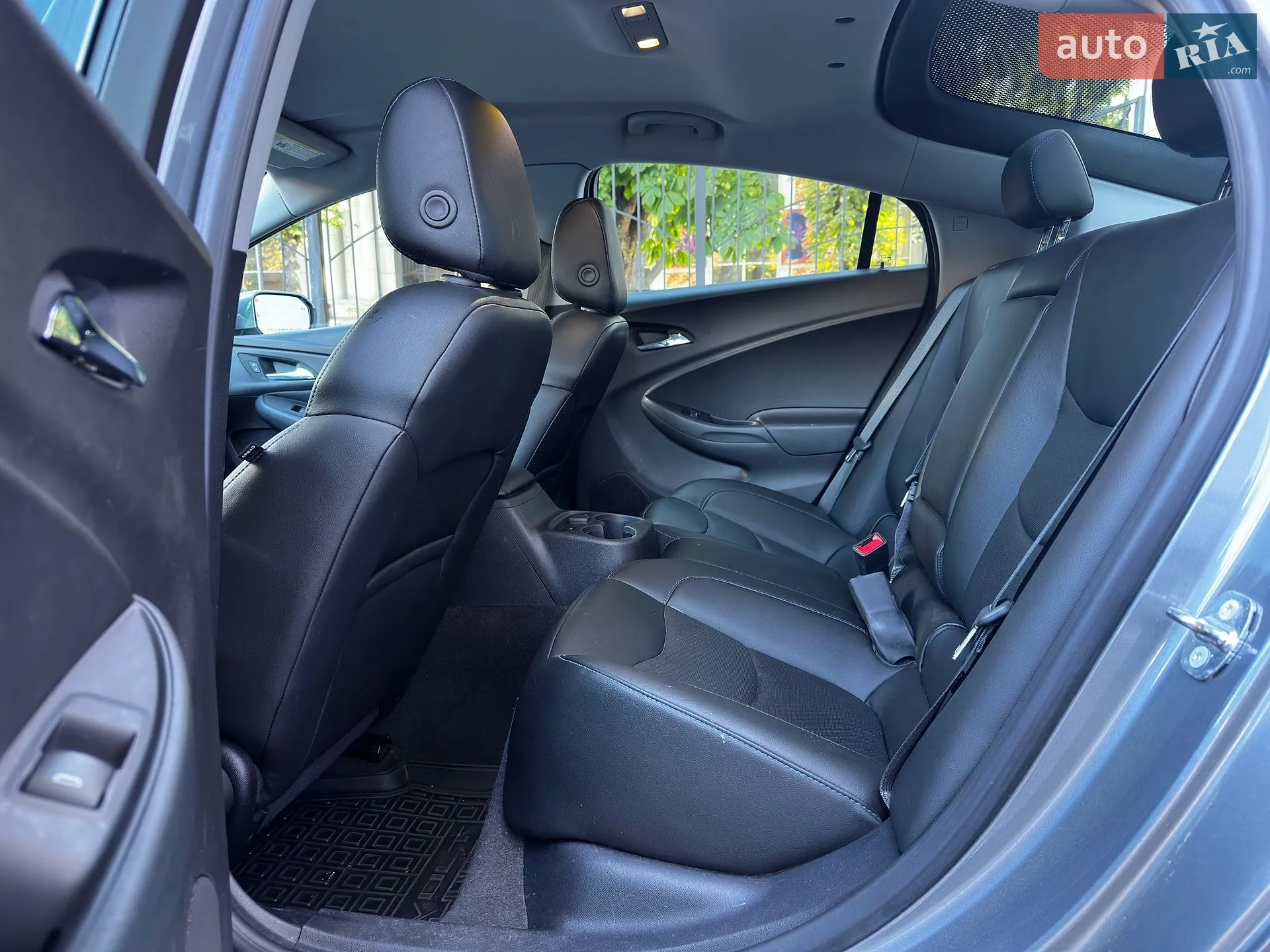 2017 Chevrolet Volt - мініатюра 36