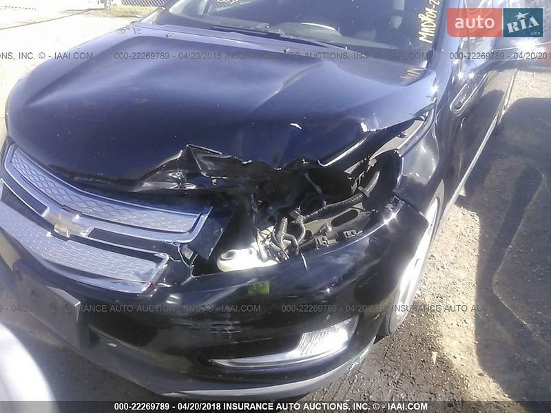 Хэтчбек Chevrolet Volt 2013 в Киеве