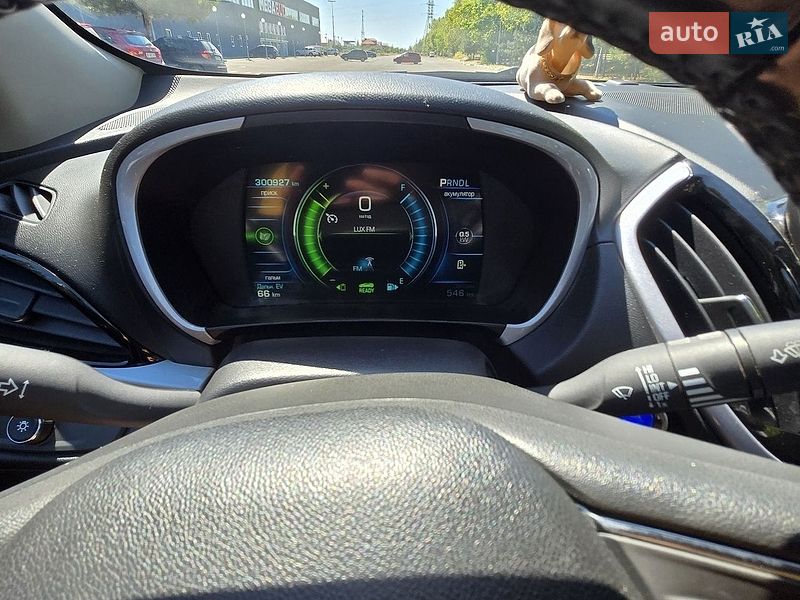 Хэтчбек Chevrolet Volt 2017 в Николаеве