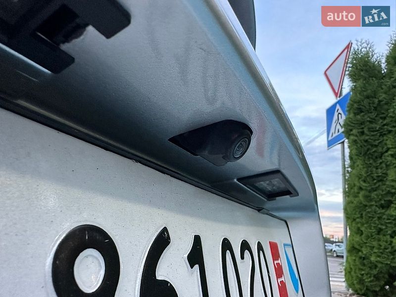 Хэтчбек Chevrolet Volt 2011 в Луцке