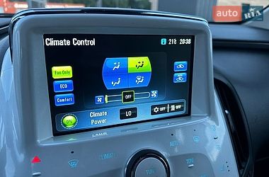 Хэтчбек Chevrolet Volt 2011 в Луцке