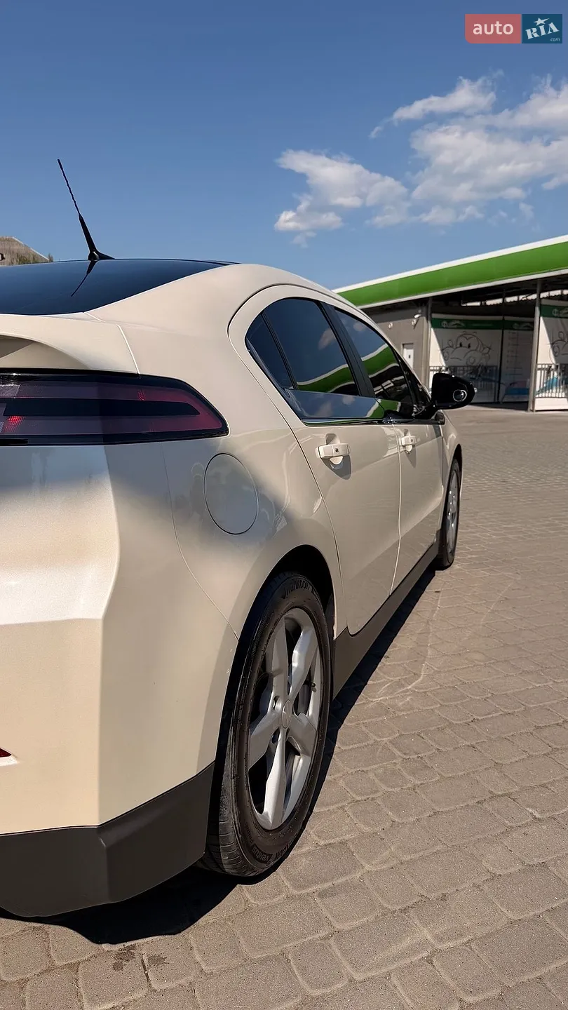 2013 Chevrolet Volt - мініатюра 10