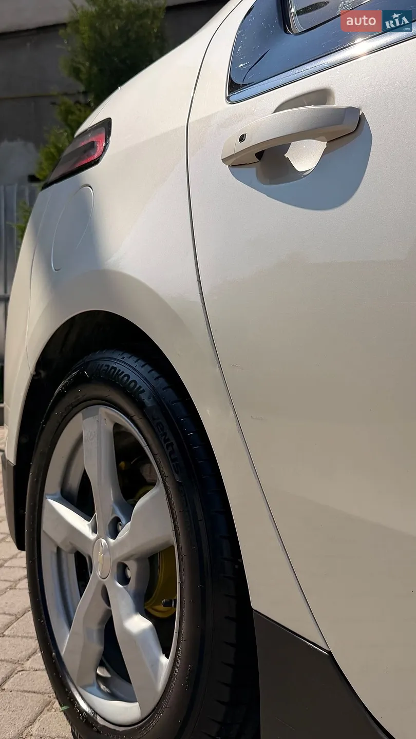 2013 Chevrolet Volt - мініатюра 17