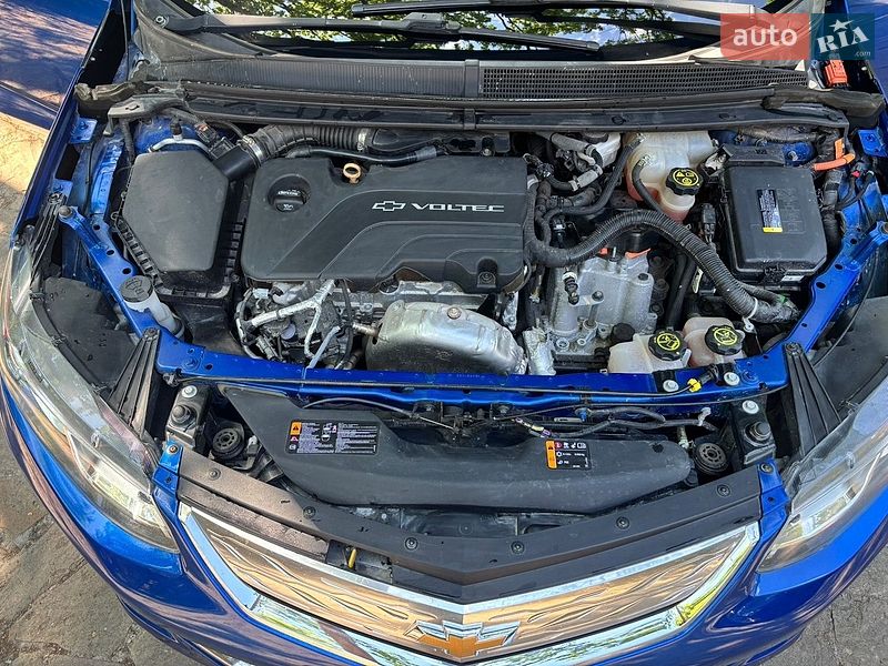 Хетчбек Chevrolet Volt 2016 в Києві