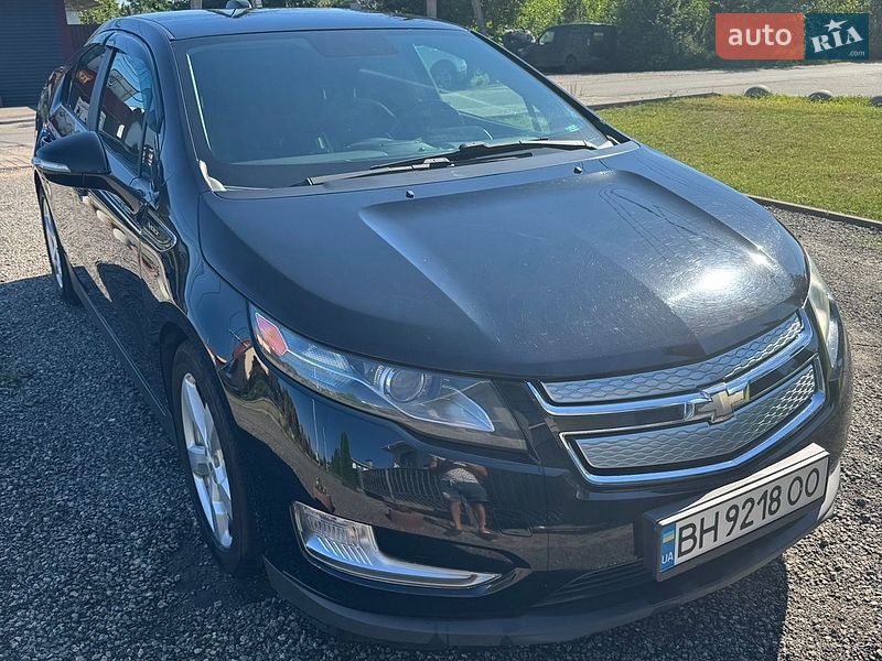 Хетчбек Chevrolet Volt 2015 в Києві