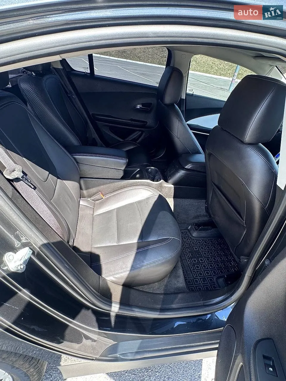 2013 Chevrolet Volt - мініатюра 12