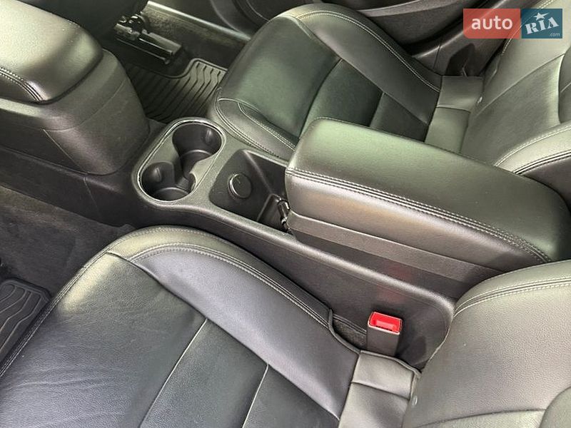 Хетчбек Chevrolet Volt 2015 в Києві