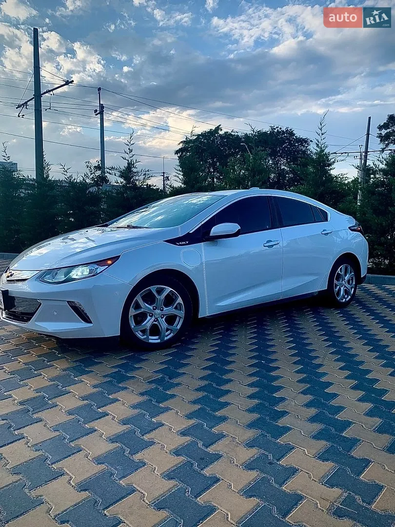 2016 Chevrolet Volt - мініатюра 3