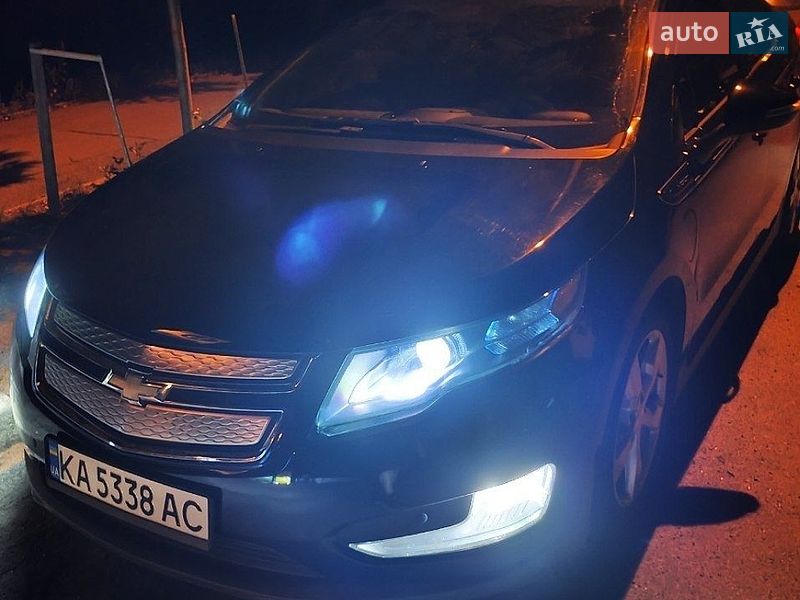 Хетчбек Chevrolet Volt 2014 в Києві
