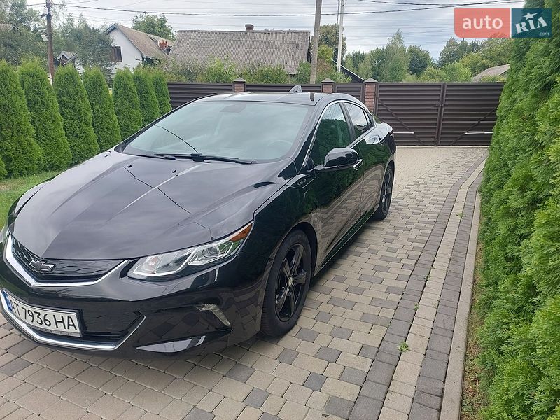Хетчбек Chevrolet Volt 2017 в Калуші