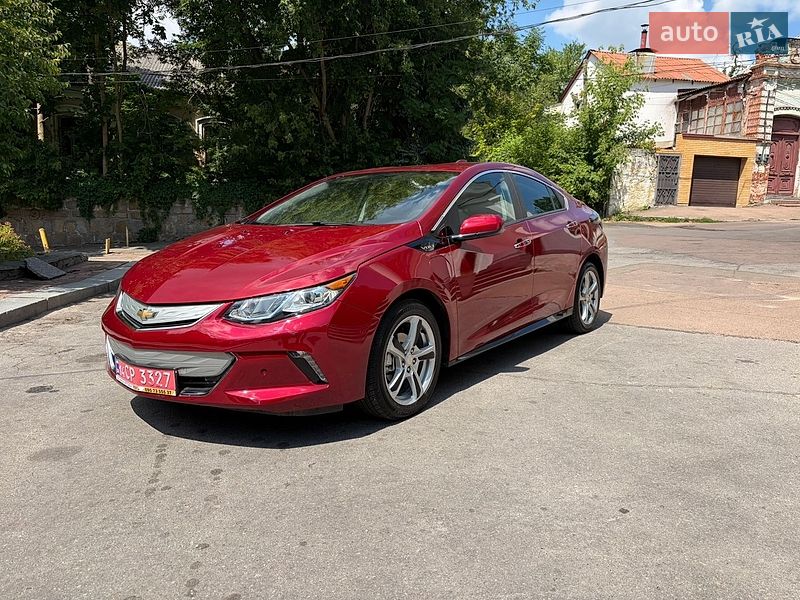 Хэтчбек Chevrolet Volt 2018 в Житомире