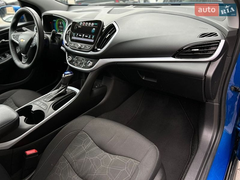 Хэтчбек Chevrolet Volt 2016 в Одессе