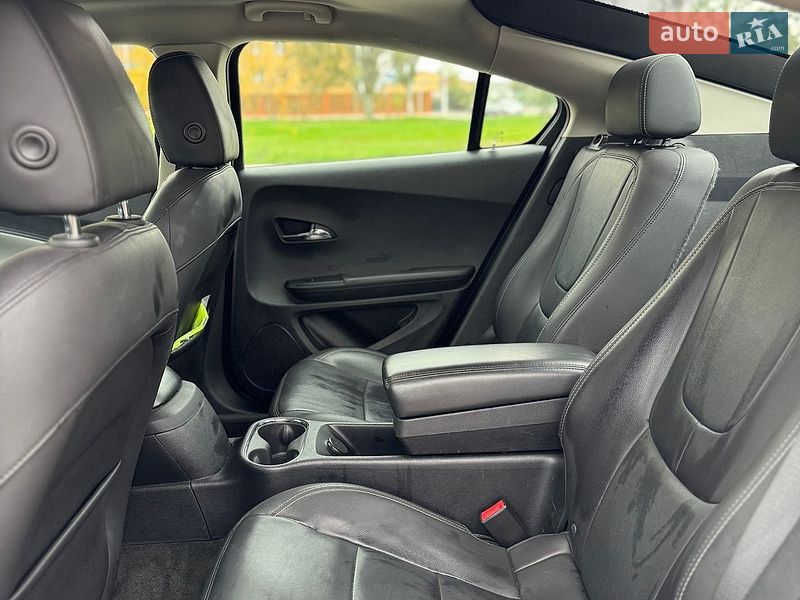 Хэтчбек Chevrolet Volt 2013 в Измаиле