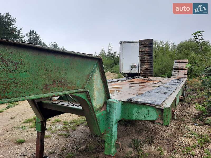 Низкорамная платформа ЧМЗАП 938 1991 в Ивано-Франковске фото 8 Низкорамная платформа ЧМЗАП 938 1991 в Ивано-Франковске