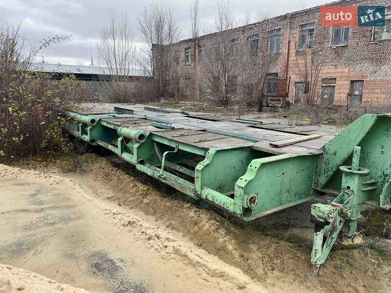 Лафет ЧМЗАП 9399 1983 в Ватутино