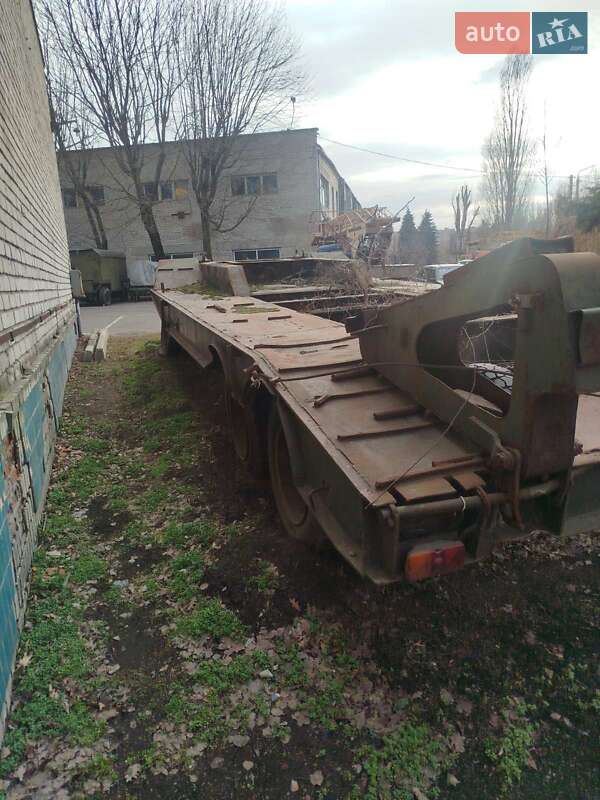 Низкорамна платформа ЧМЗАП У 4005 2001 в Дніпрі фото 5 Низкорамна платформа ЧМЗАП У 4005 2001 в Дніпрі