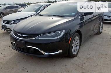 Седан Chrysler 200 2015 в Полтаве