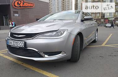 Седан Chrysler 200 2015 в Одессе