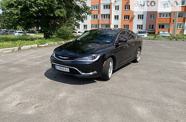 Седан Chrysler 200 2016 в Харькове