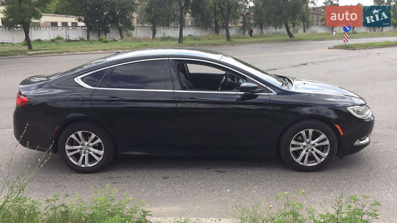 Седан Chrysler 200 2014 в Києві