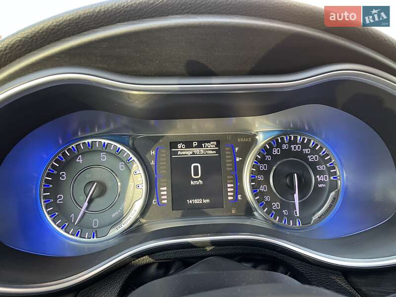 Седан Chrysler 200 2016 в Ковеле