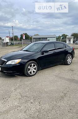 Седан Chrysler 200 2013 в Ивано-Франковске
