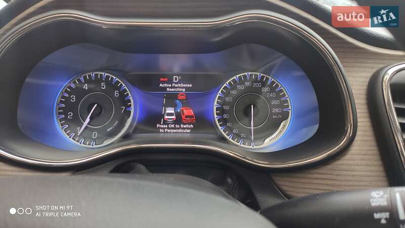 Седан Chrysler 200 2015 в Киеве