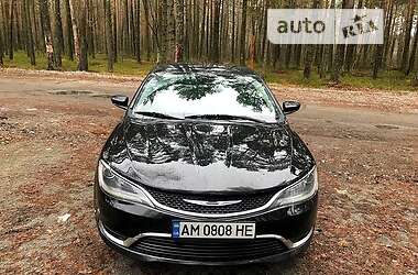 Седан Chrysler 200 2015 в Житомирі