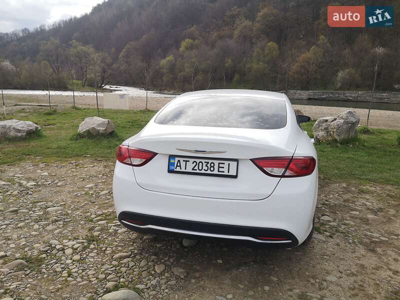 Седан Chrysler 200 2014 в Долине фото 3 Седан Chrysler 200 2014 в Долине