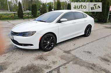 Седан Chrysler 200 2015 в Сумах