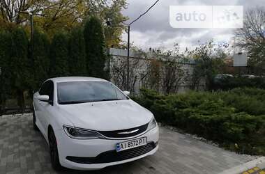 Седан Chrysler 200 2016 в Києві