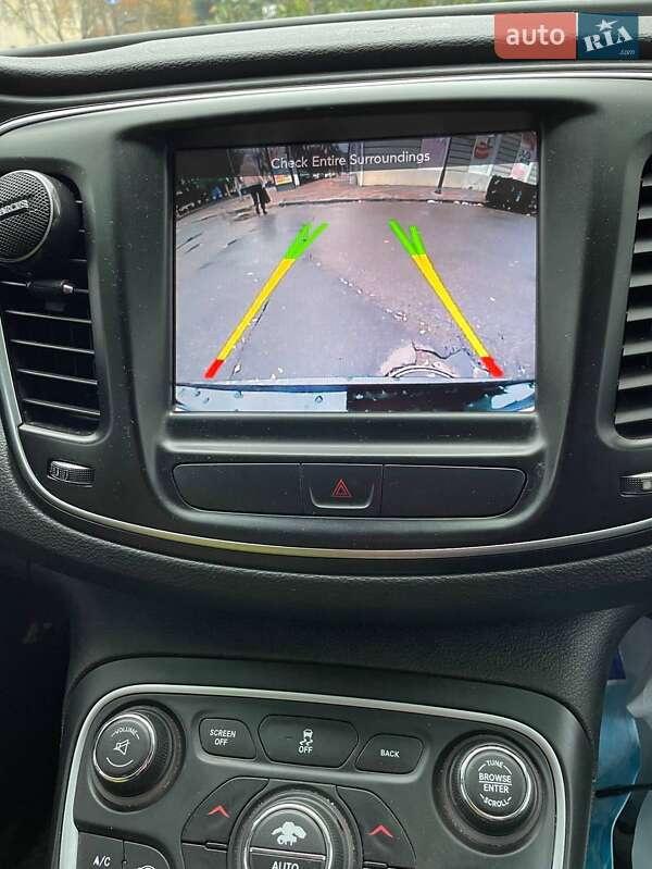 Седан Chrysler 200 2016 в Одесі