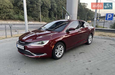 Седан Chrysler 200 2015 в Каневе