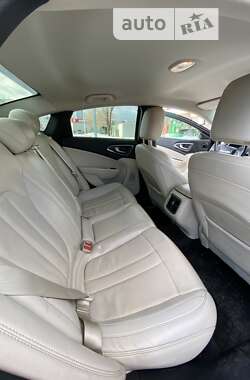 Седан Chrysler 200 2014 в 