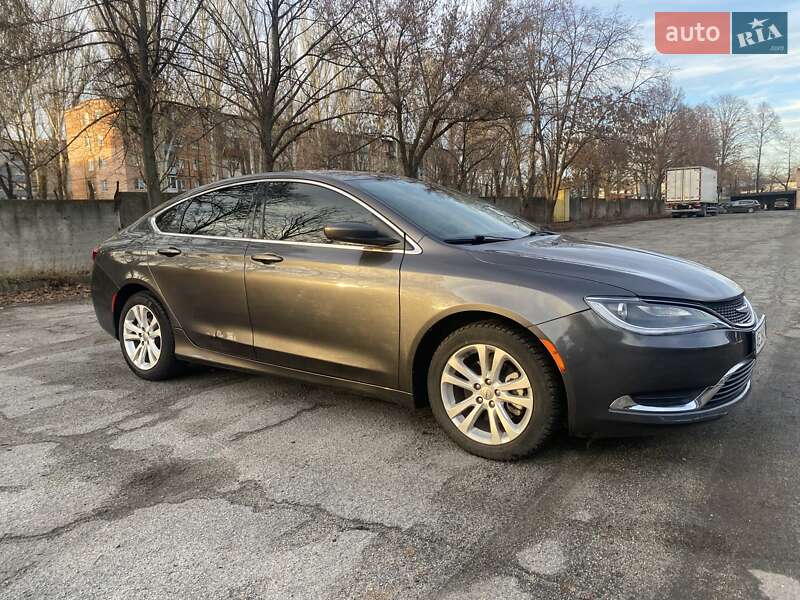 Chrysler 200 2015