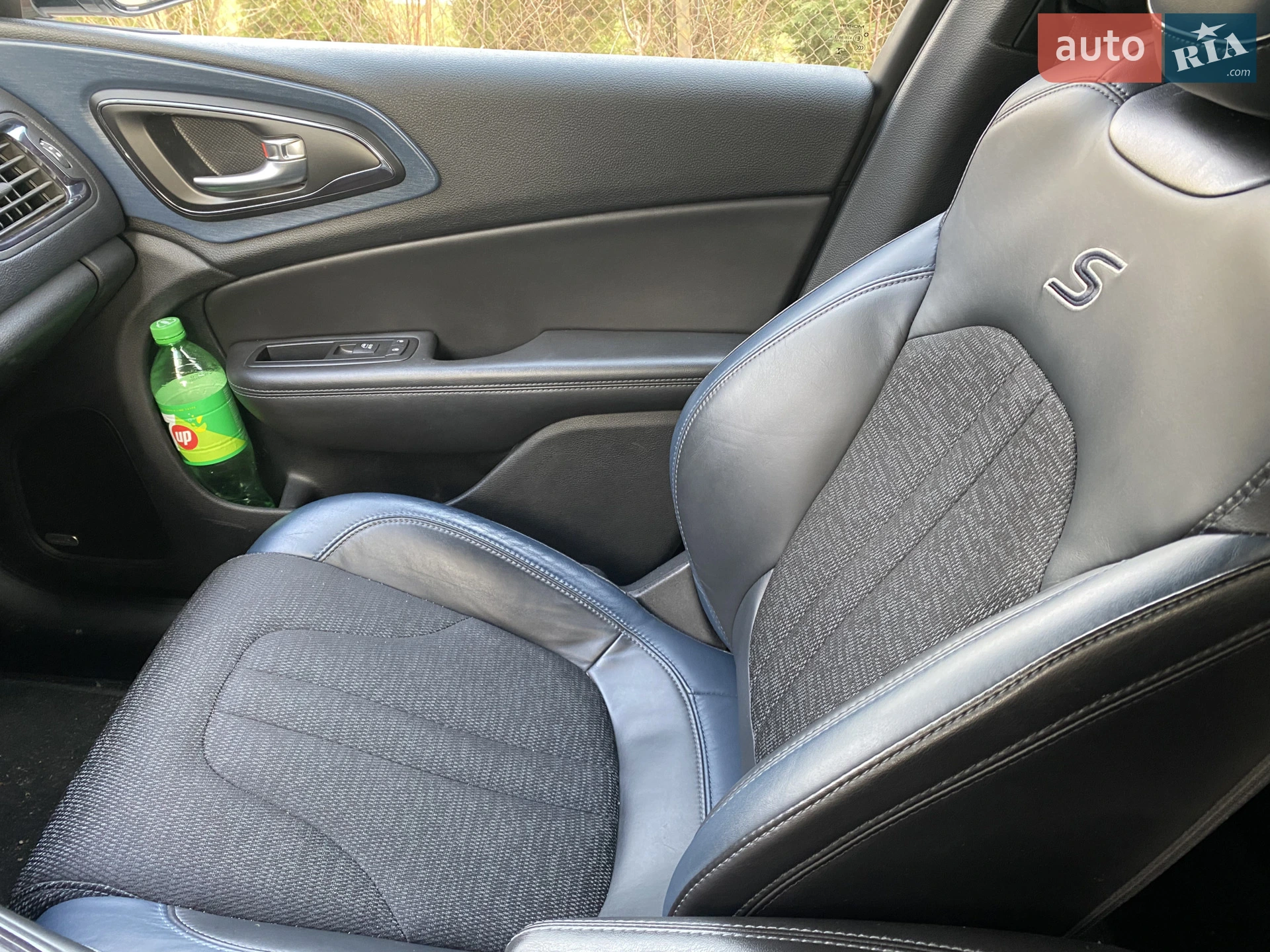 2014 Chrysler 200 - мініатюра 17
