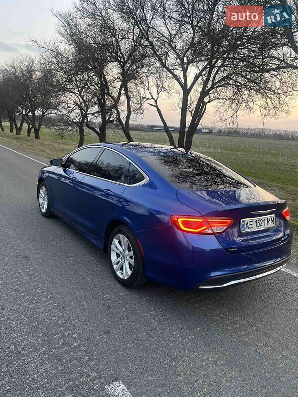 Седан Chrysler 200 2014 в Новомосковске