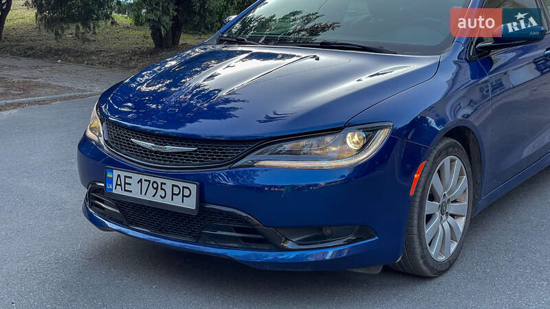 Седан Chrysler 200 2014 в Днепре